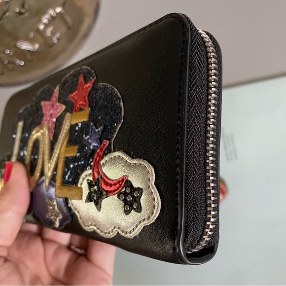 YSL Love Patch Black Leather Zip Around Wallet - Picture 3 of 10